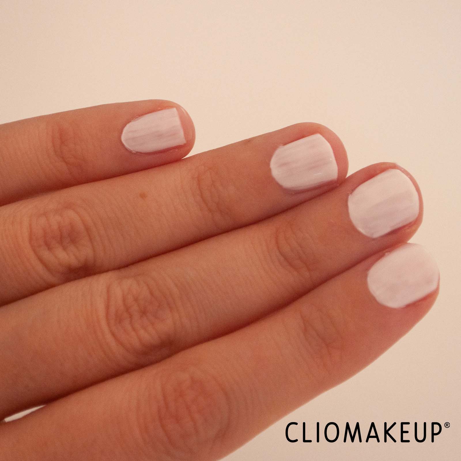 recensione-smalto-essie-nail-lacquer-seconda-passata