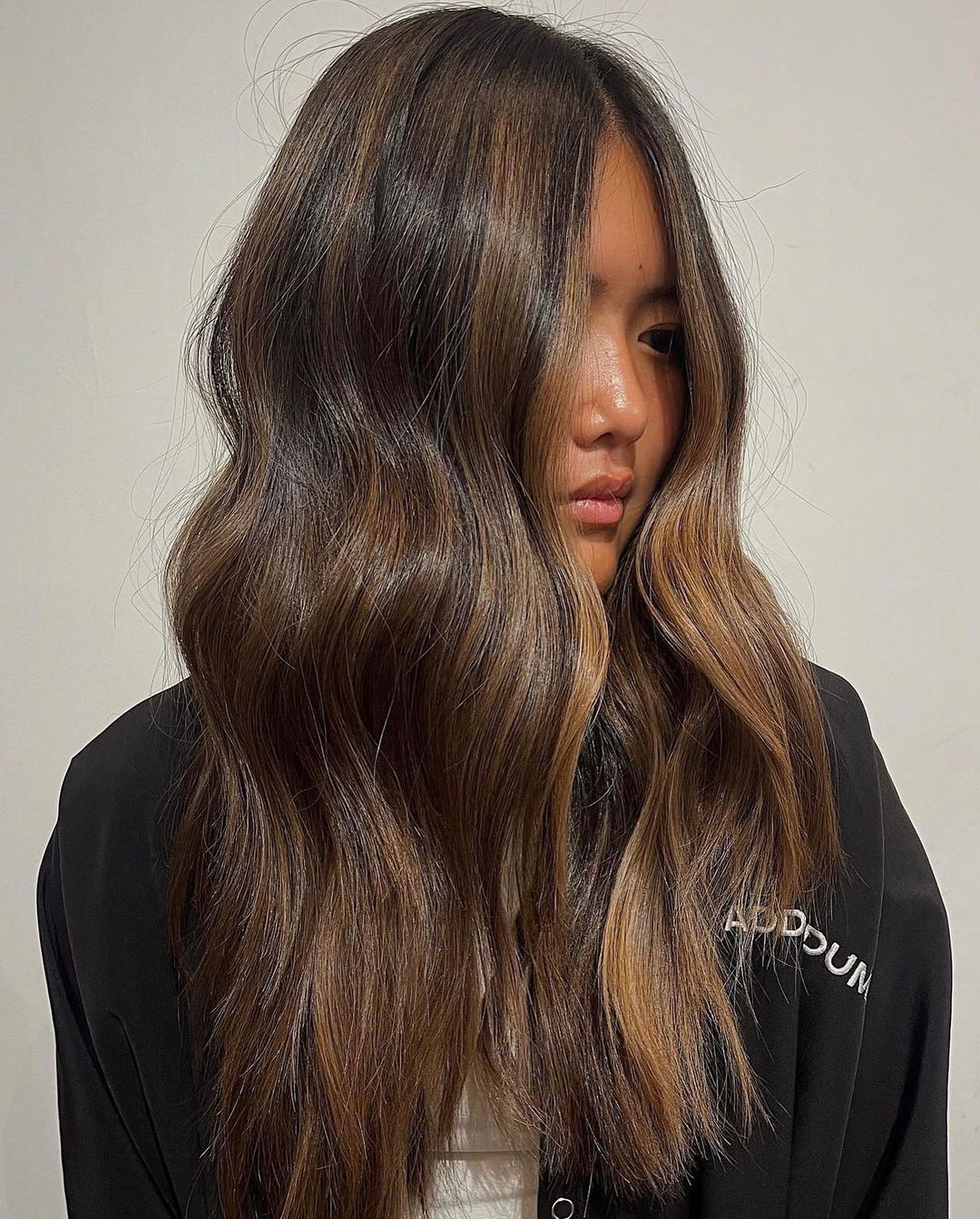 tagli-capelli-lunghi-autunno-2024-pari-mossi