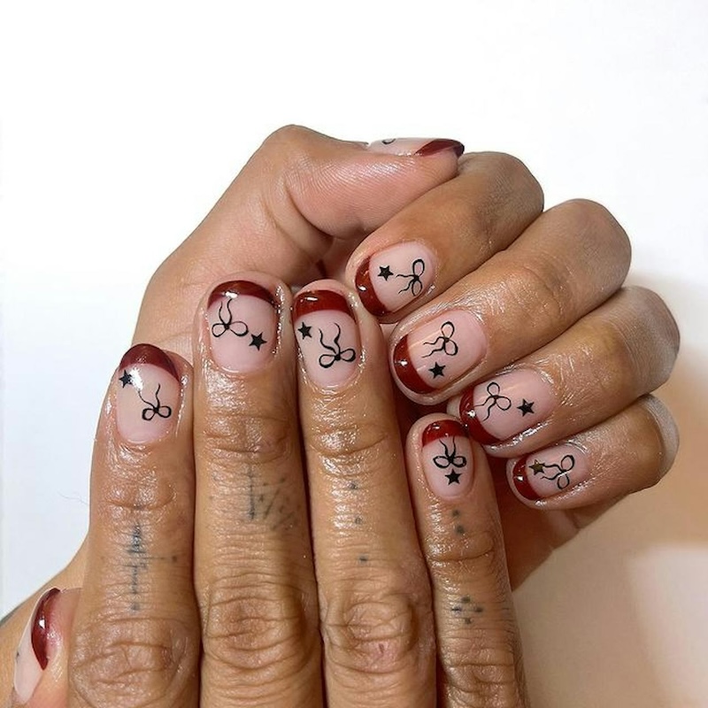 unghie-fiocco-bordeaux