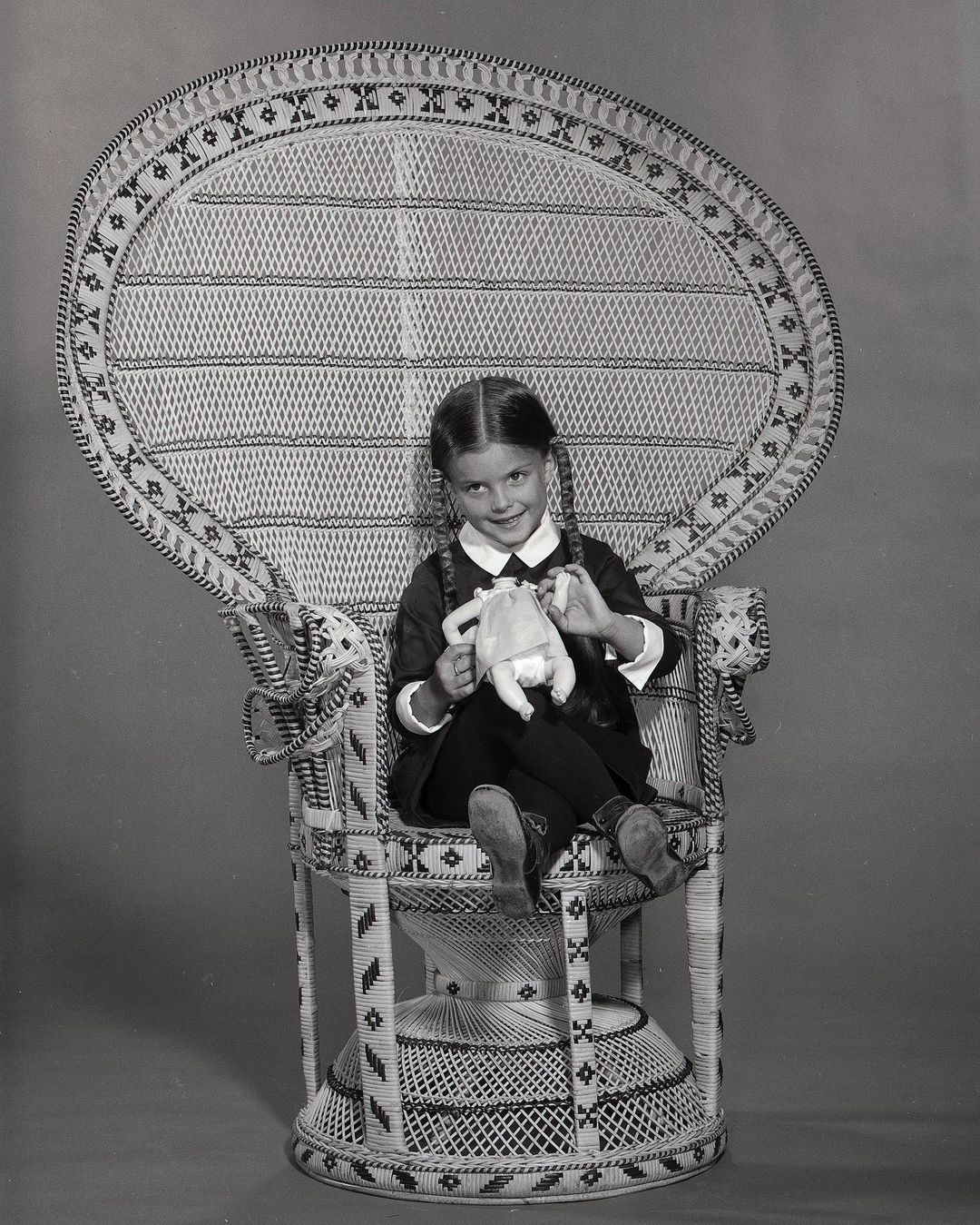 costume-mercoledi-addams-lisa-loring