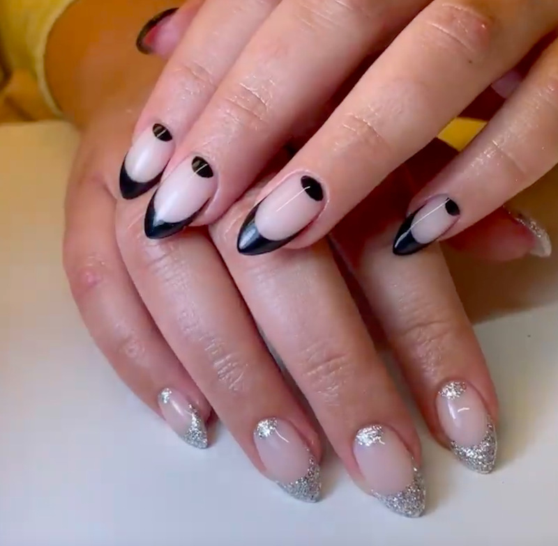 french-manicure-autunno-2024-nero