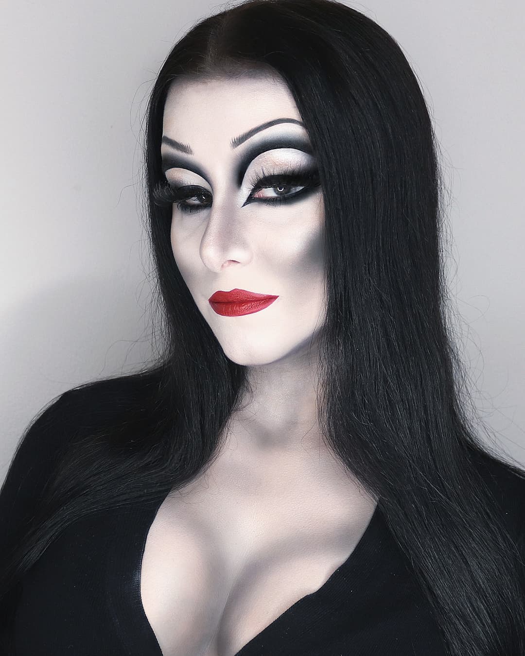 trucco-morticia-addams-per-halloween