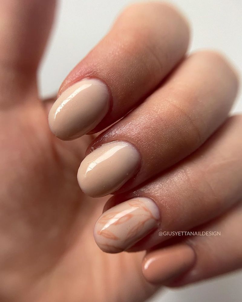 unghie-color-crema-decorazione