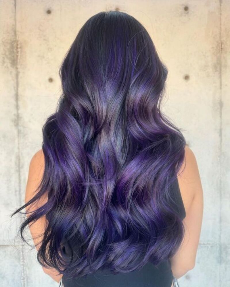 balayage-su-capelli-castani-viola