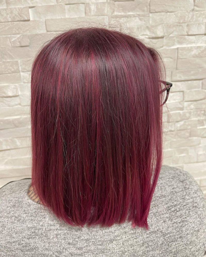 capelli-burgundy-caschetto
