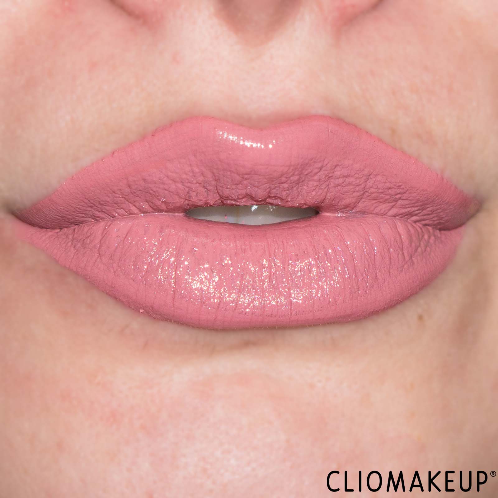 recensione-astra-lip-bondage-rossetto-liquido-vinilico-rosa