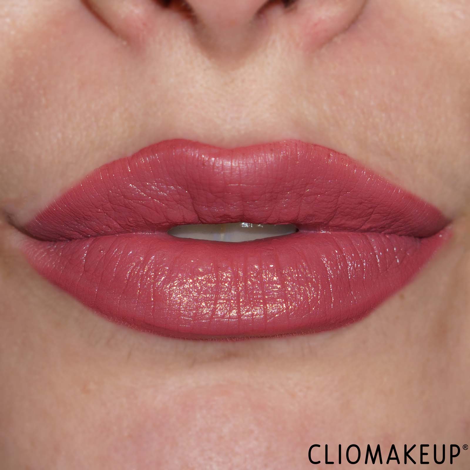 recensione-gift-set-kiko-mini-temptations-gift-set-swatch-labbra