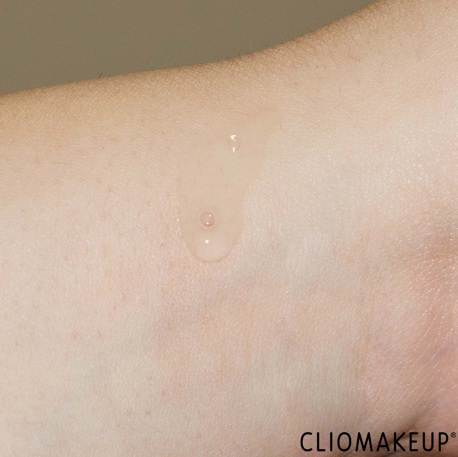 recensione-gift-set-the-ordinary-the-firm-and-plump-collection-swatch-peptidi