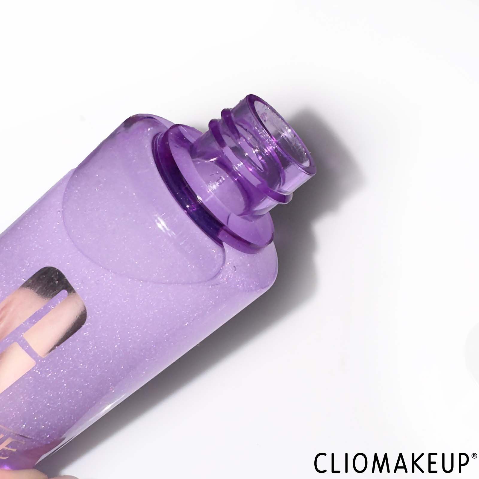 recensione-struccante-clinique-take-the-day-off-makeup-remover-close-up