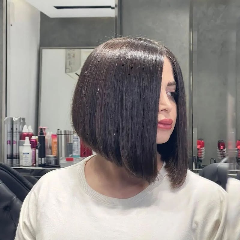 tagli-capelli-fronte-bassa-bob