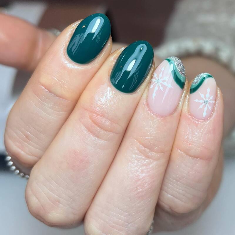 unghie-verdi-natale-accent-nails