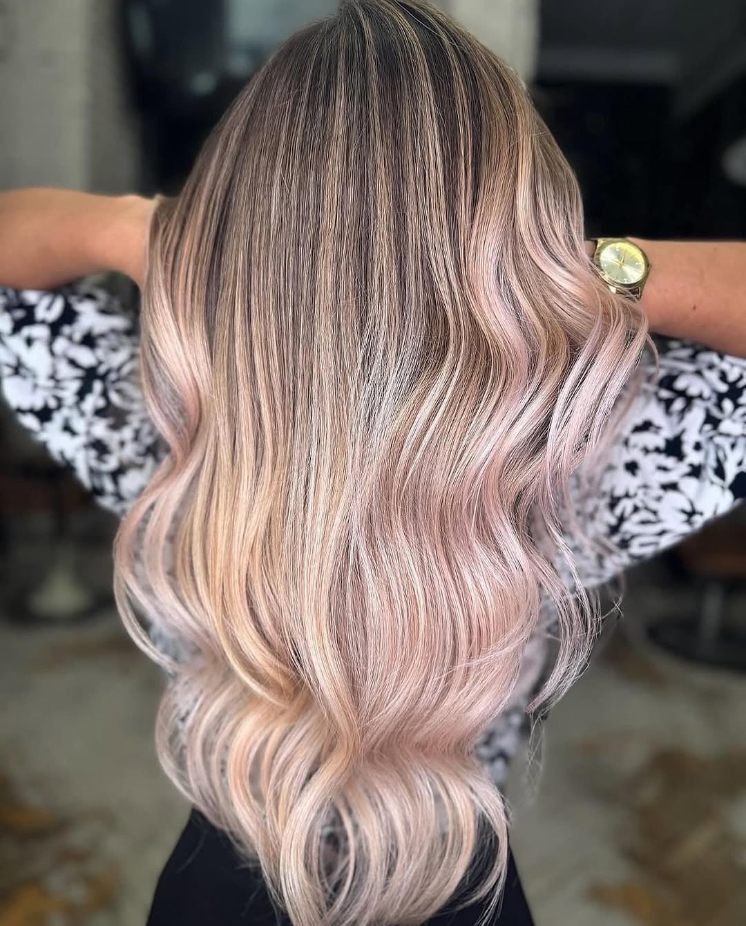 colori-capelli-2025-rose-gold-apricot