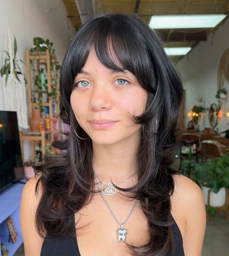 tagli-capelli-collo-lungo-layers