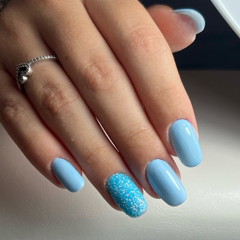 unghie-effetto-zucchero-azzurre