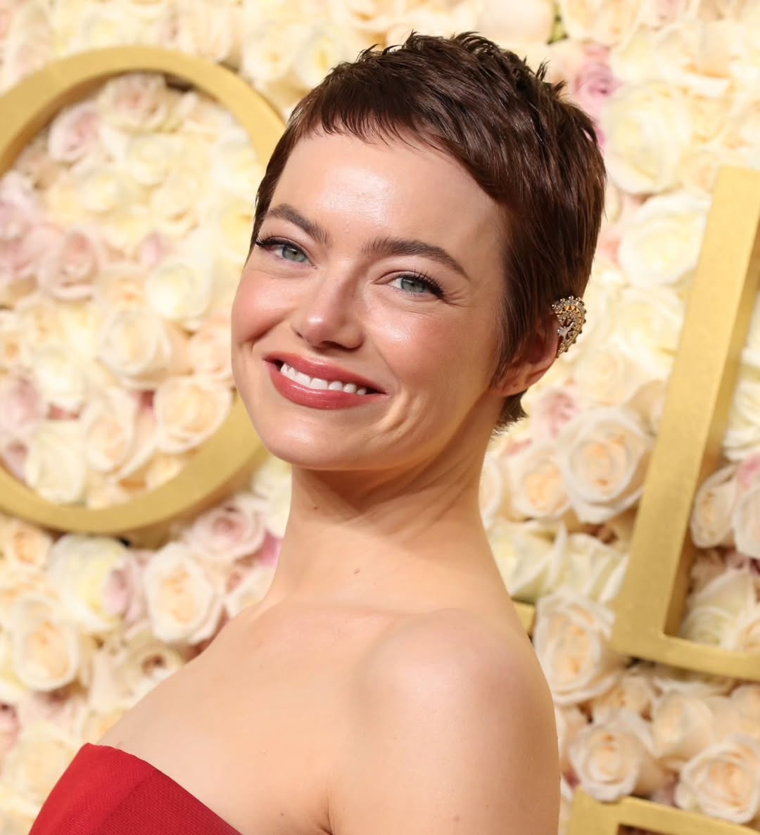 emma-stone-cambio-look-capelli-cortissimi-lv (2)