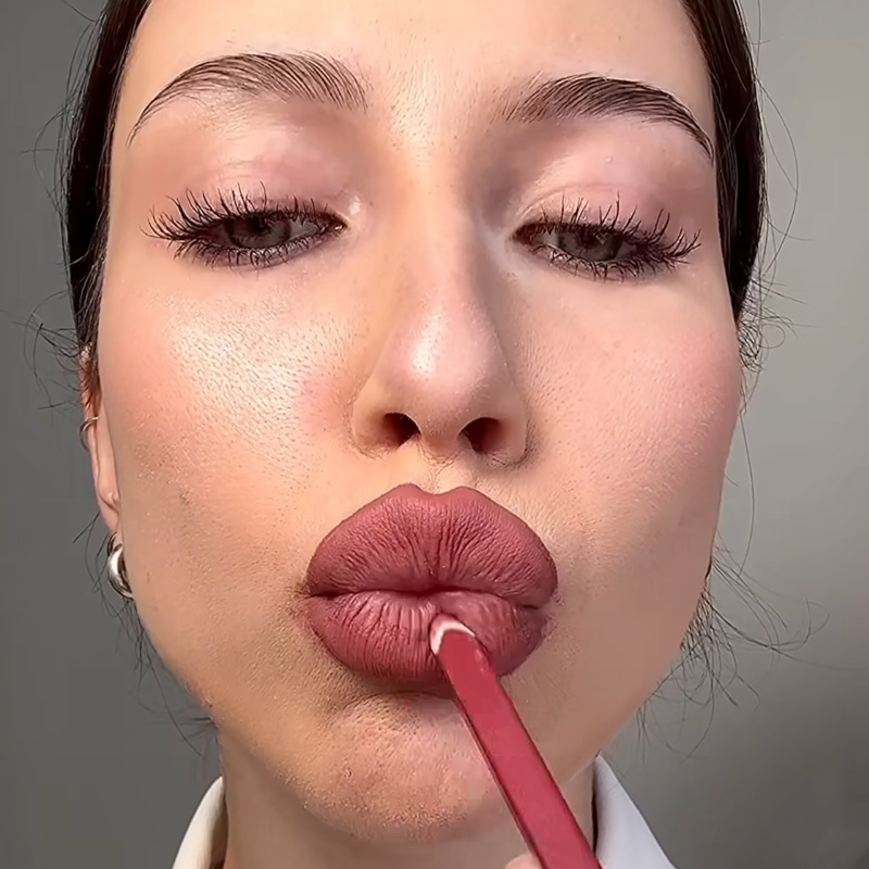 peggiori-trend-beauty-2024-extra-overline