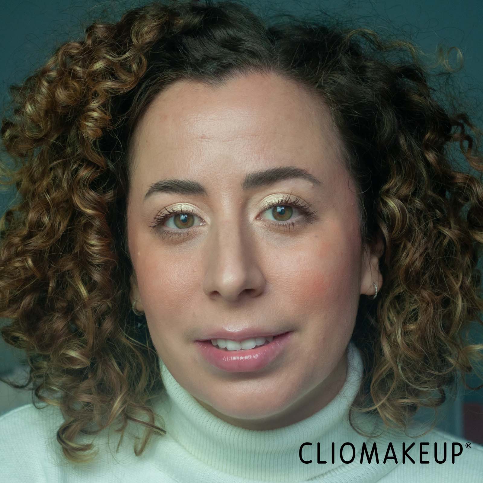 recensione-balsamo-labbra-fresh-sugar-coconut-hydrating-lip-balm-make-up-finale