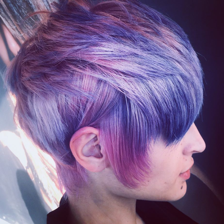 shadow-roots-capelli-corti-pixie