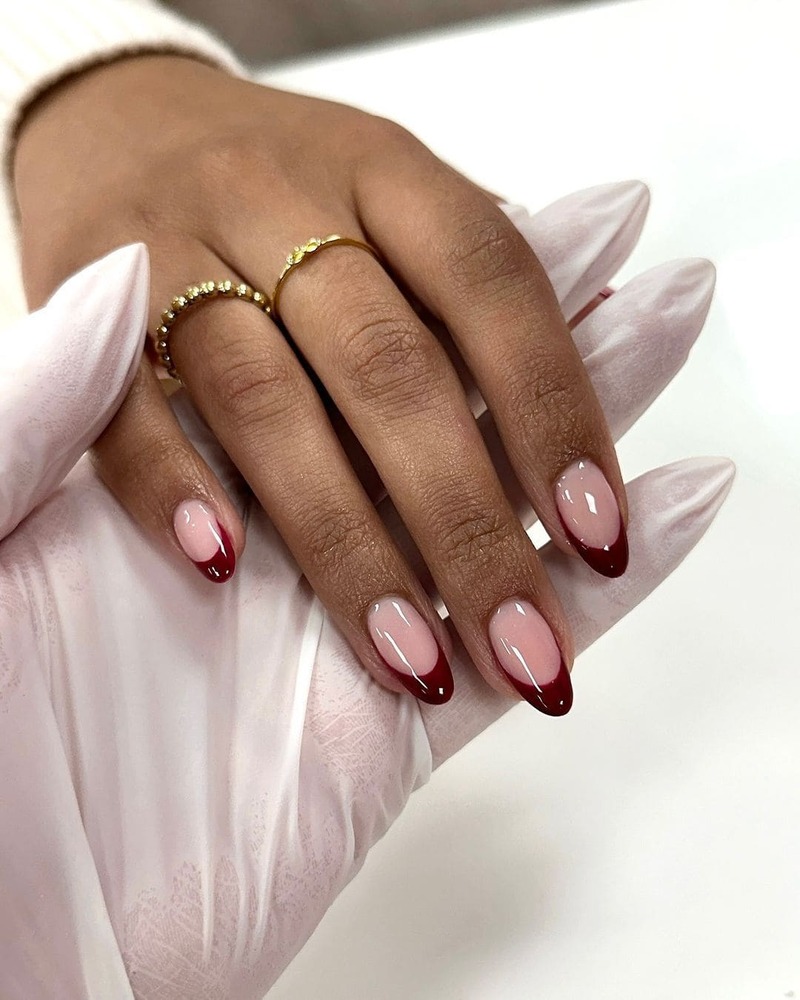 smalto-rosso-ciliegia-scuro-french