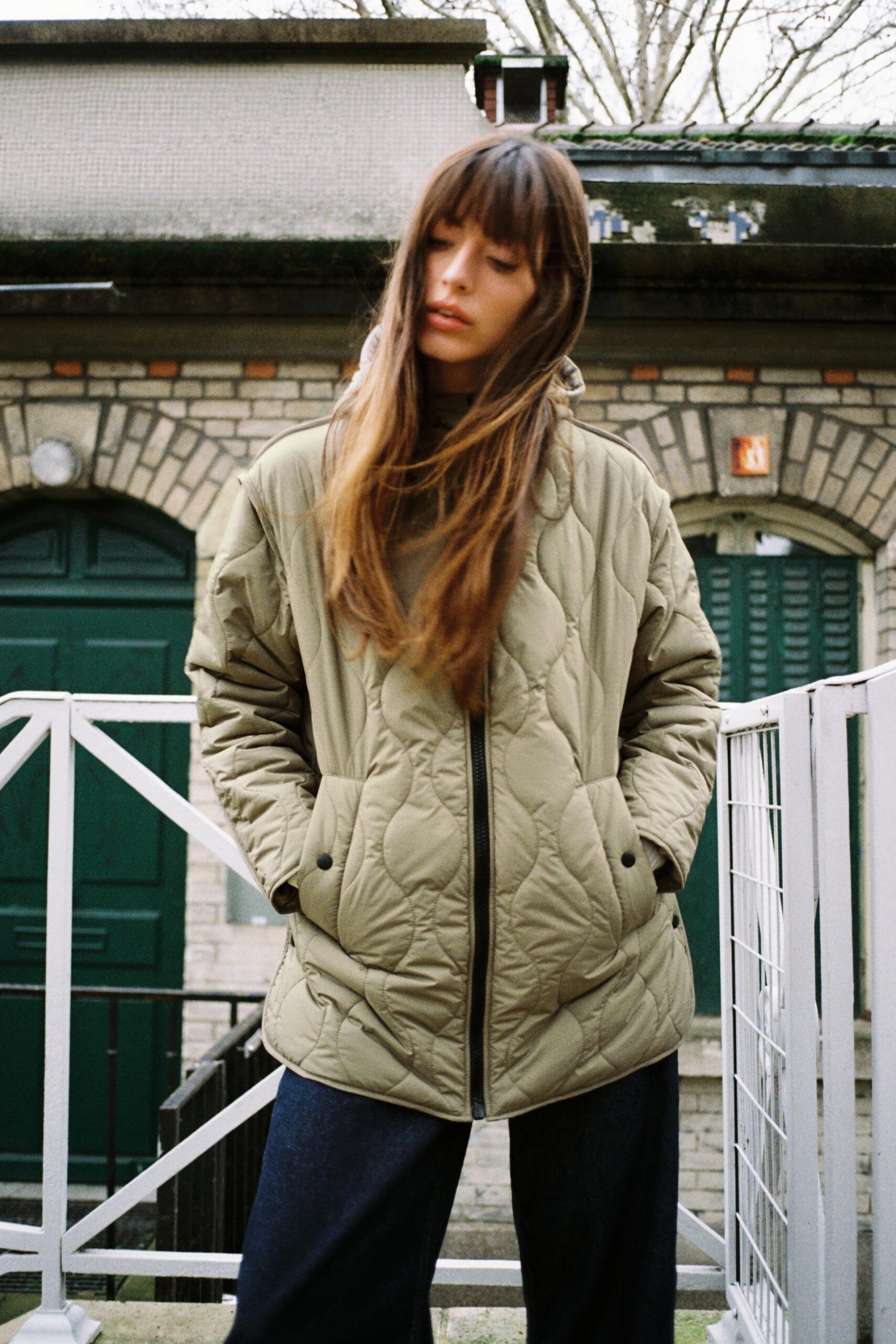 Zara-abbigliamento-primavera-2025-giubbotto