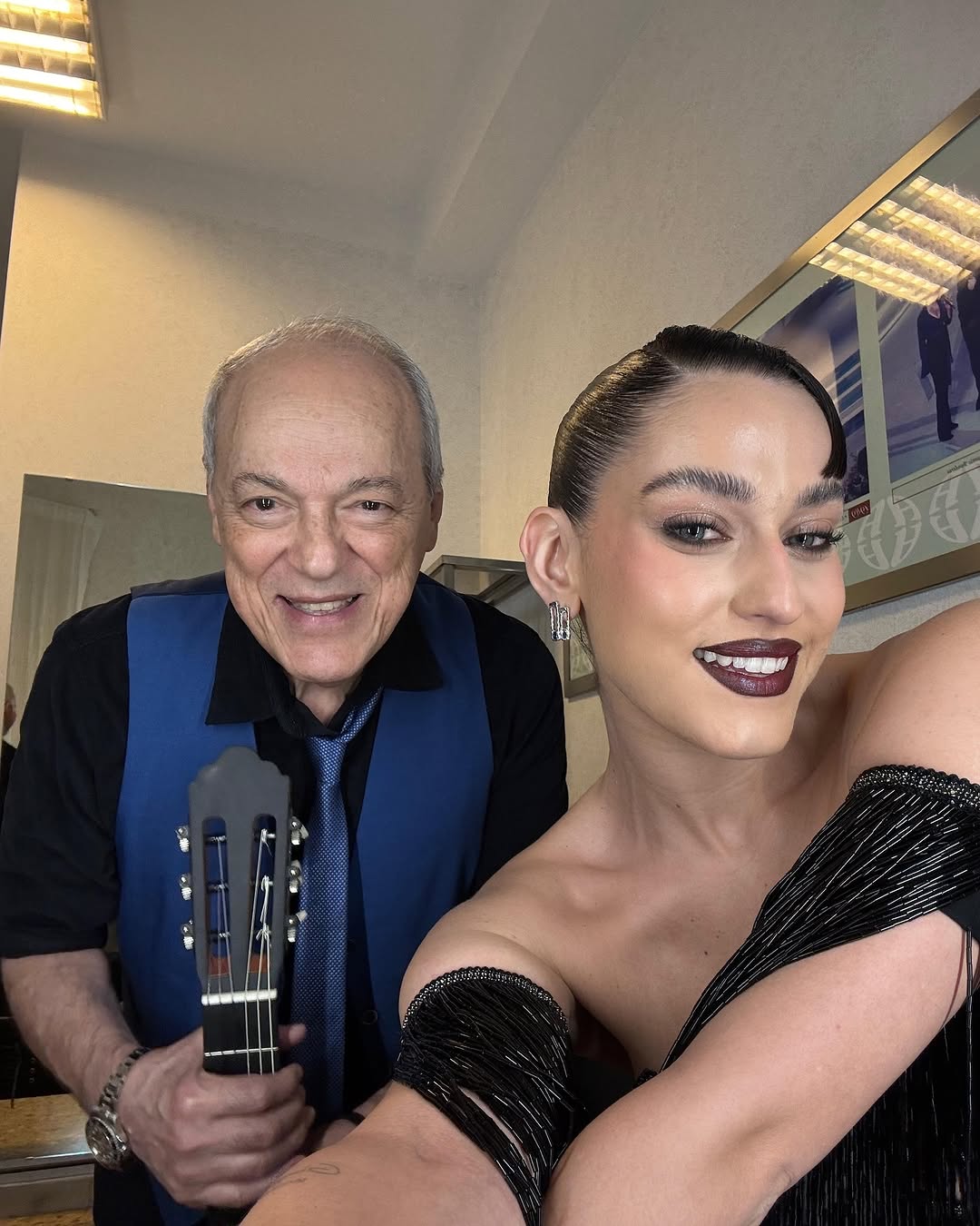 festival-sanremo-2025-look-quarta-serata-gaia1