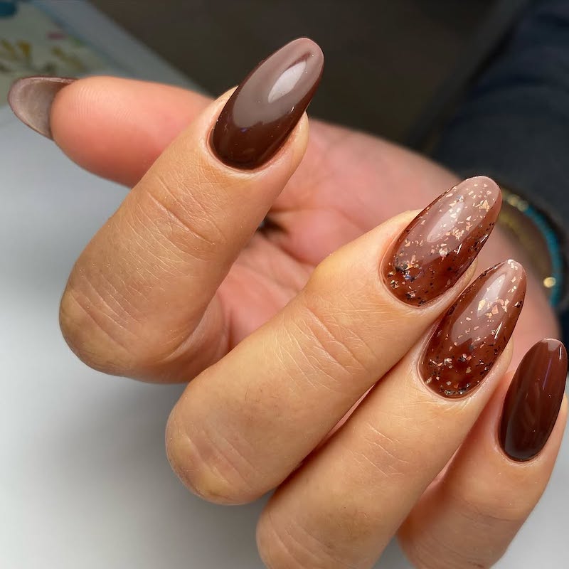 smalto-nocciola-glitter