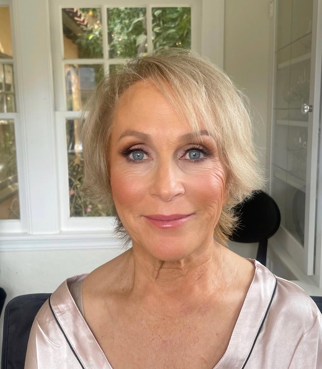 trucco-occhi-invecchia-dopo-60-anni-13