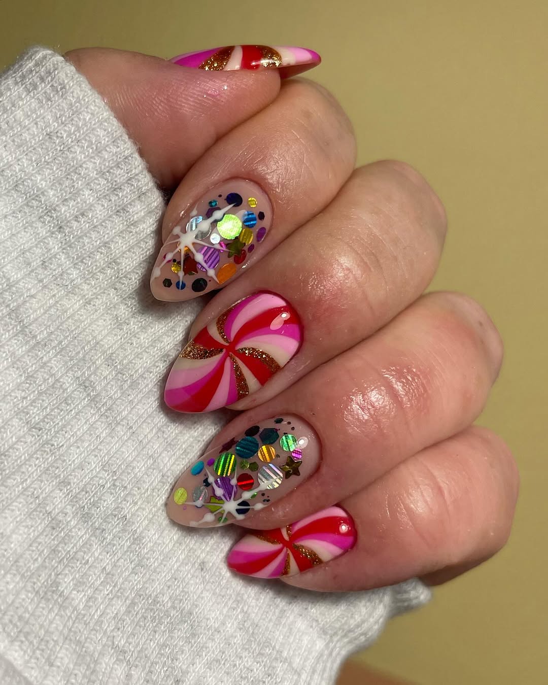 unghie-carnevale-nail-art-multicolor