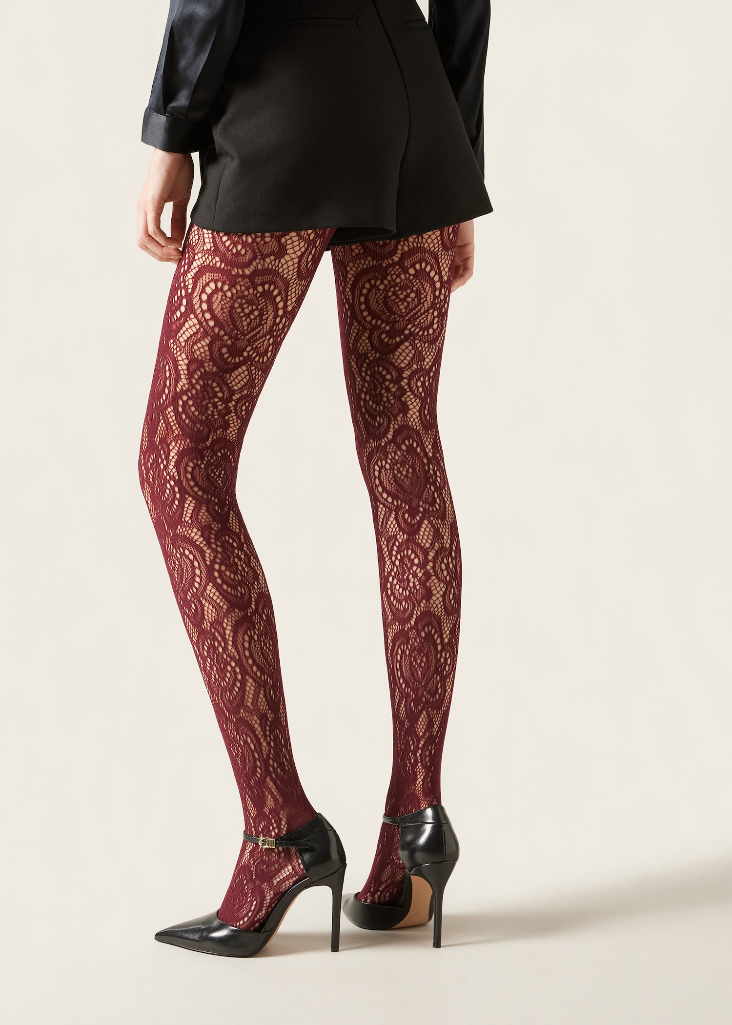 calzedonia-primavea-2025-collant-macrame