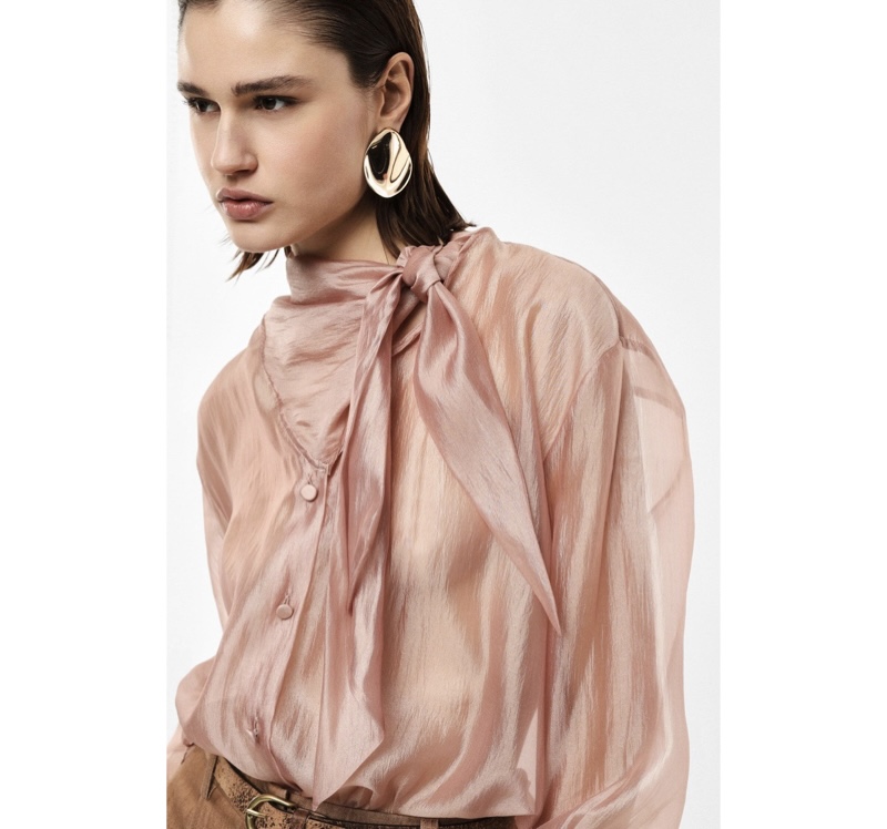 come-vestirsi-bene-in-primavera-imperial-camicia-trasparente-rosa