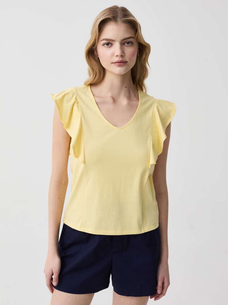 giallo-burro-colore-moda-primavera-2025-blusa