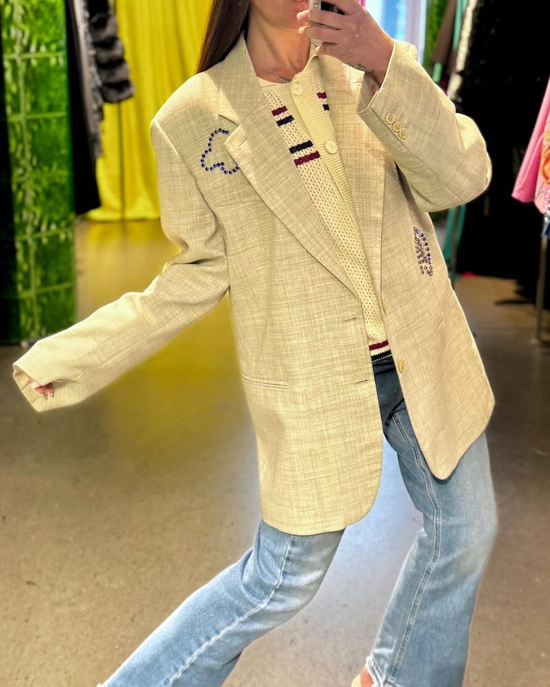 giallo-burro-colore-moda-primavera-2025-jeans