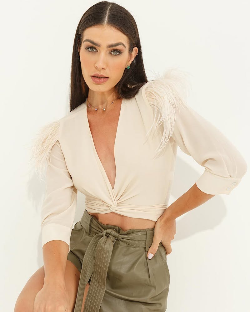 giallo-burro-colore-moda-primavera-2025-verde