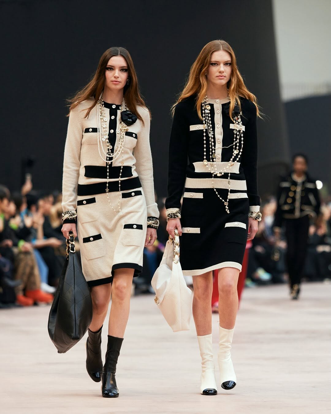 paris-fashion-week-2025-chanel