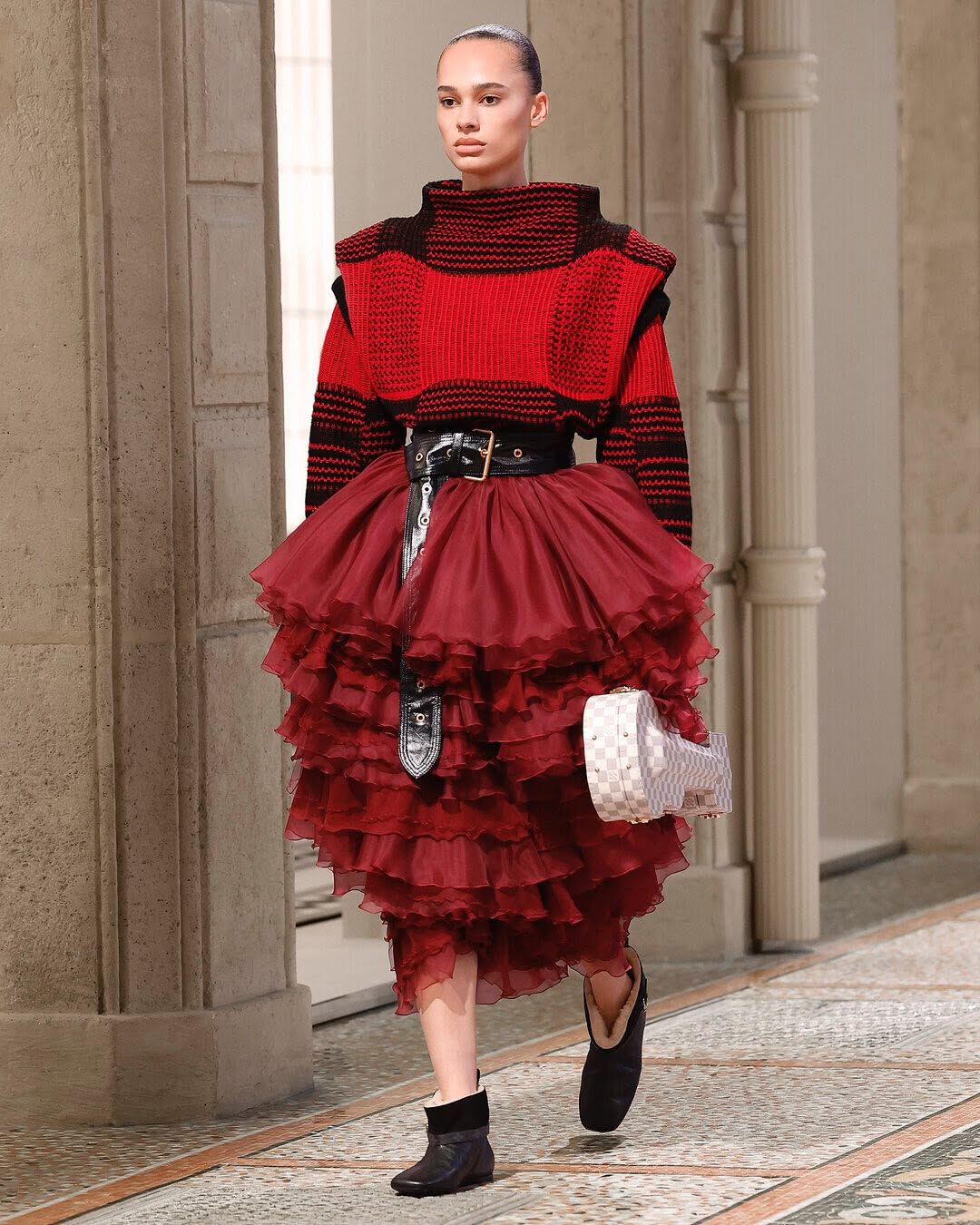 paris-fashion-week-2025-lv