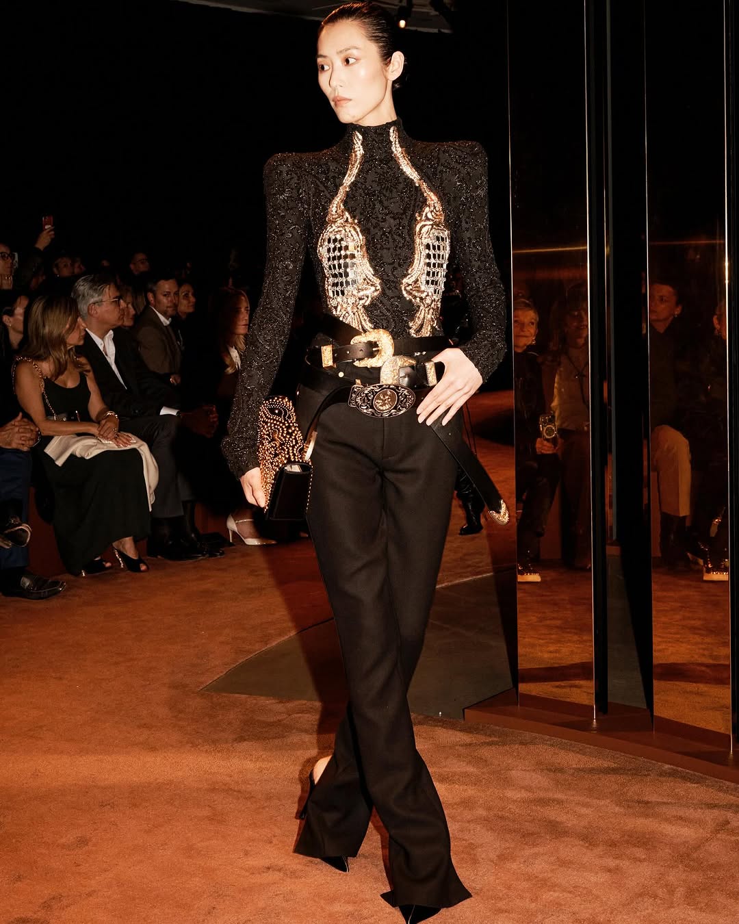 paris-fashion-week-2025-schiapa