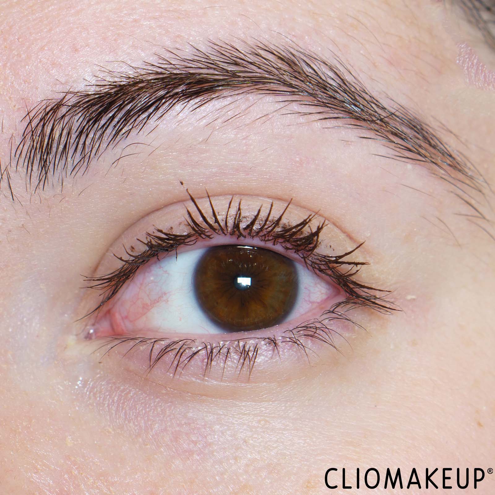 recensione-mascara-maybelline-mascara-sky-high-marrone-prima-passata