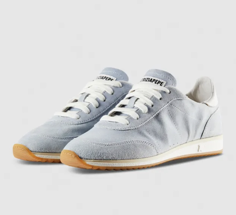 sneakers-primavera-2025-celeste
