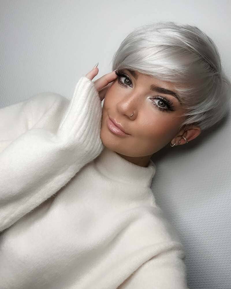 tagli-capelli-bianchi-pixie-cut