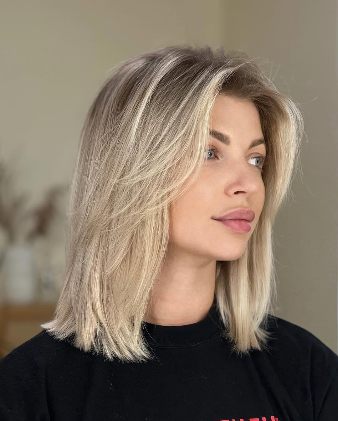 tagli-capelli-primavera-2025-caschetto-medio