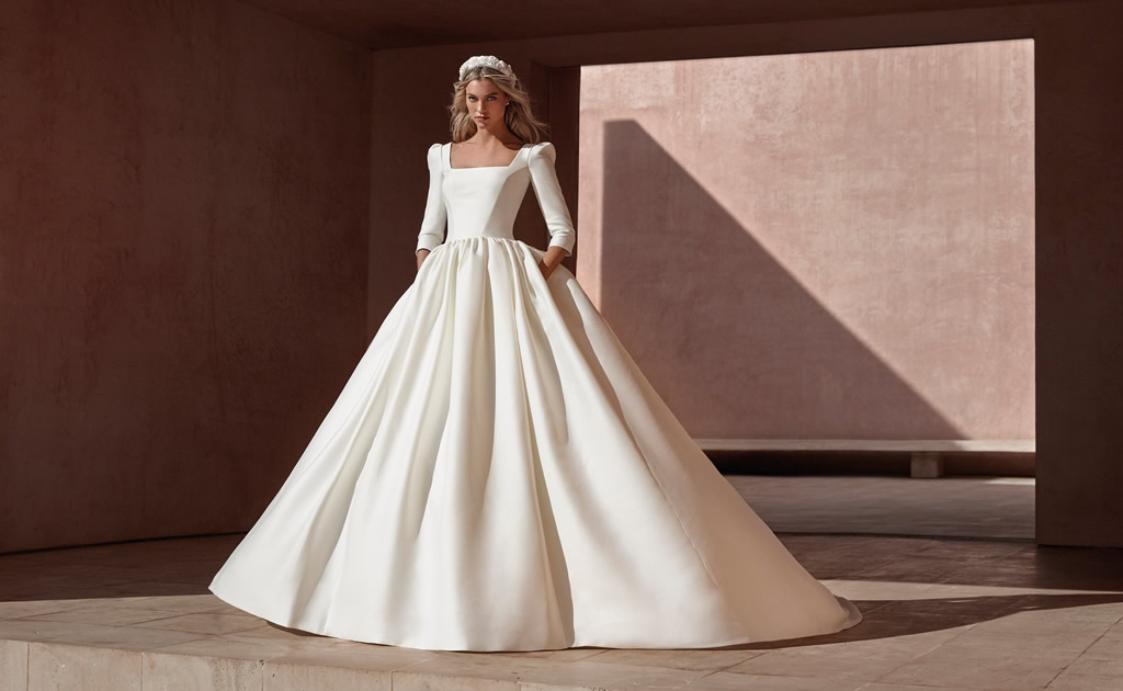 abiti-sposa-pronovias-2025-copertina