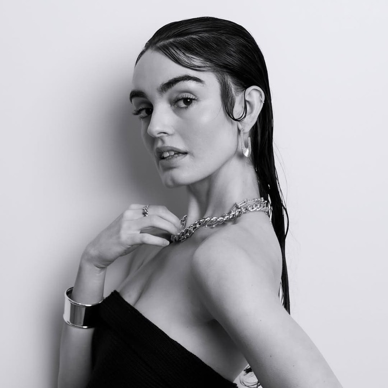 acconciatura-slick-back-baby-hair