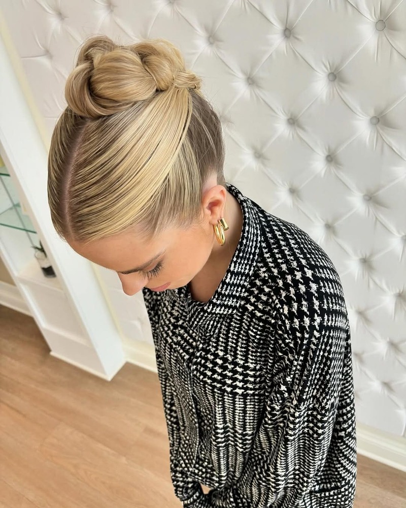 acconciatura-slick-back-elegante