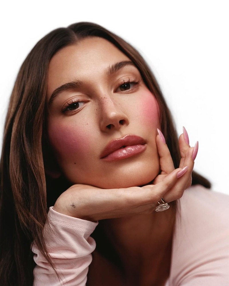 blush-blindness-hailey-bieber