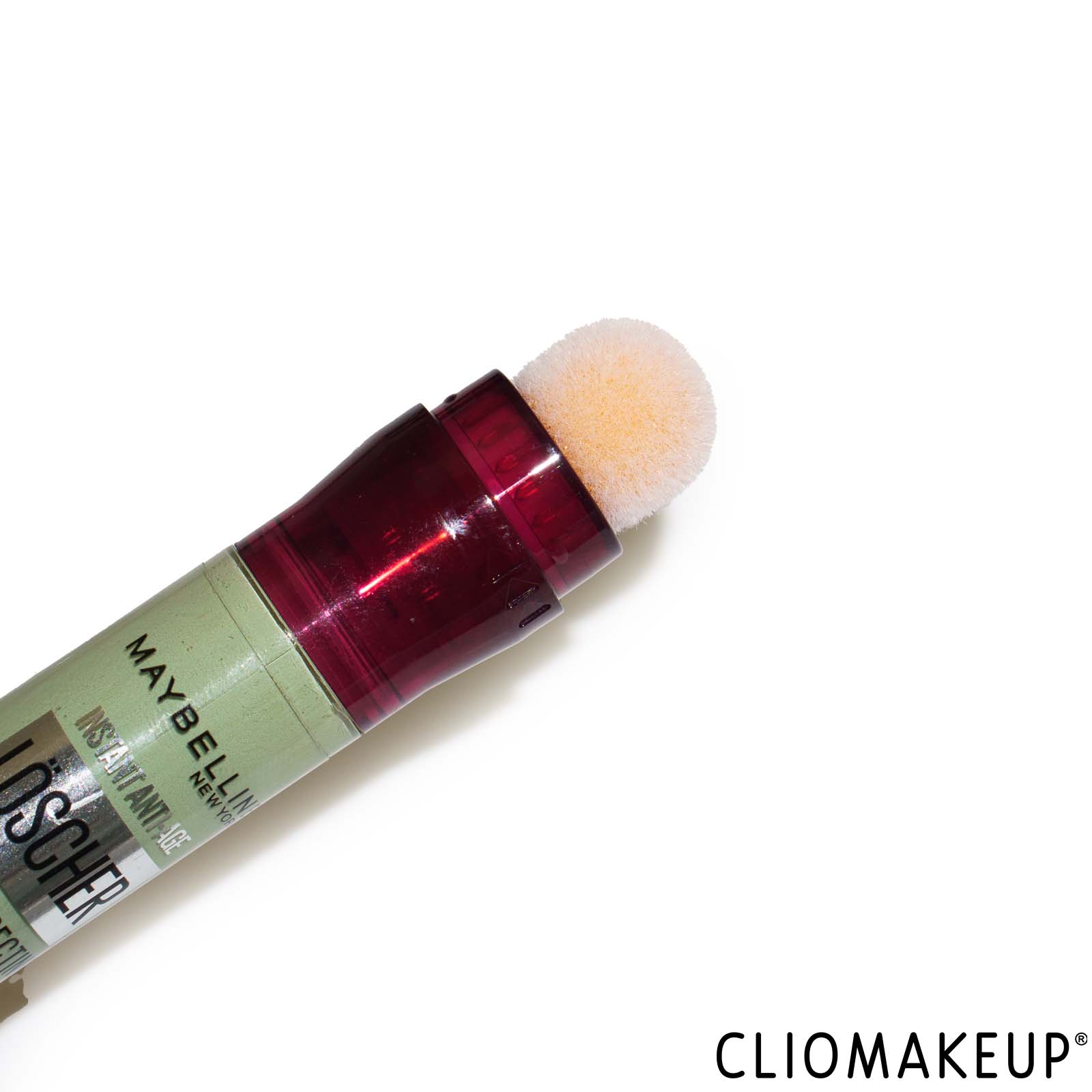 recensione-correttore-verde-maybelline-instant-anti-age-color-correcting-concealer-close-up