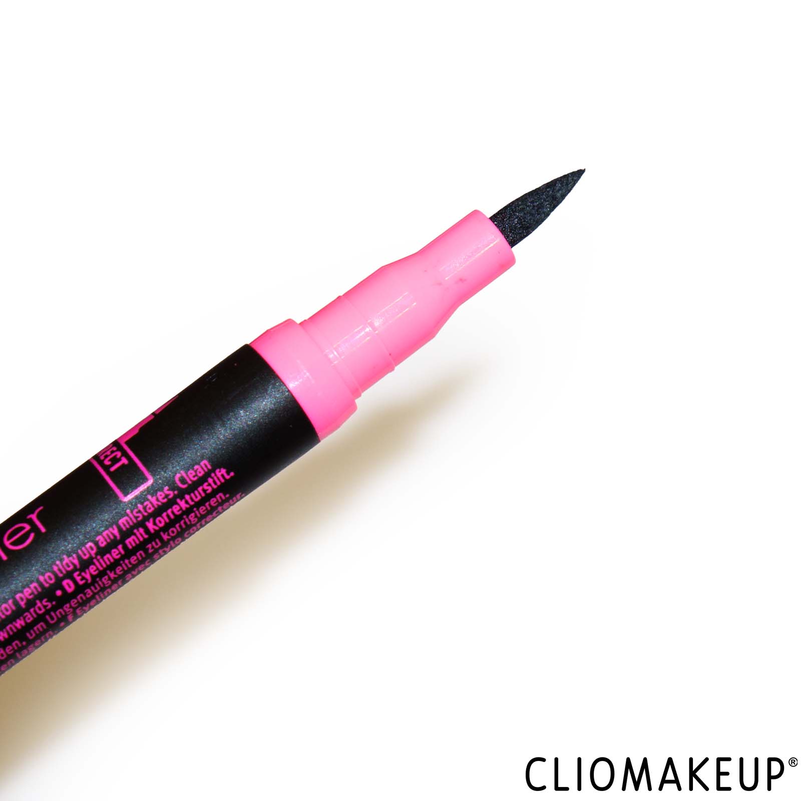 recensione-eyeliner-essence-line-it-like-a-pro-eyeliner-punta-correttiva
