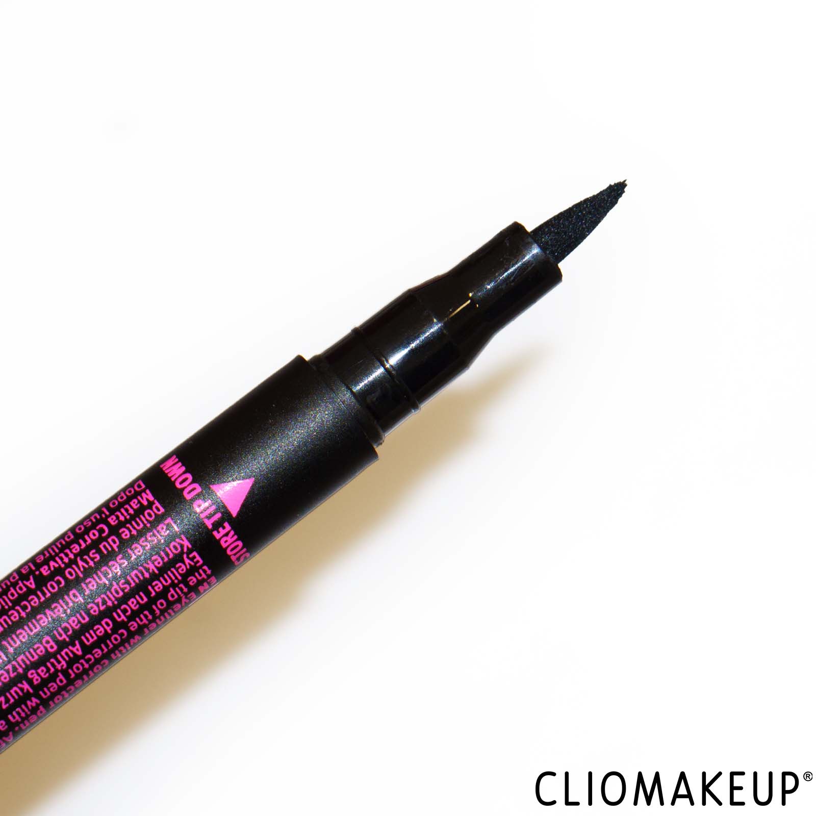recensione-eyeliner-essence-line-it-like-a-pro-eyeliner-punta