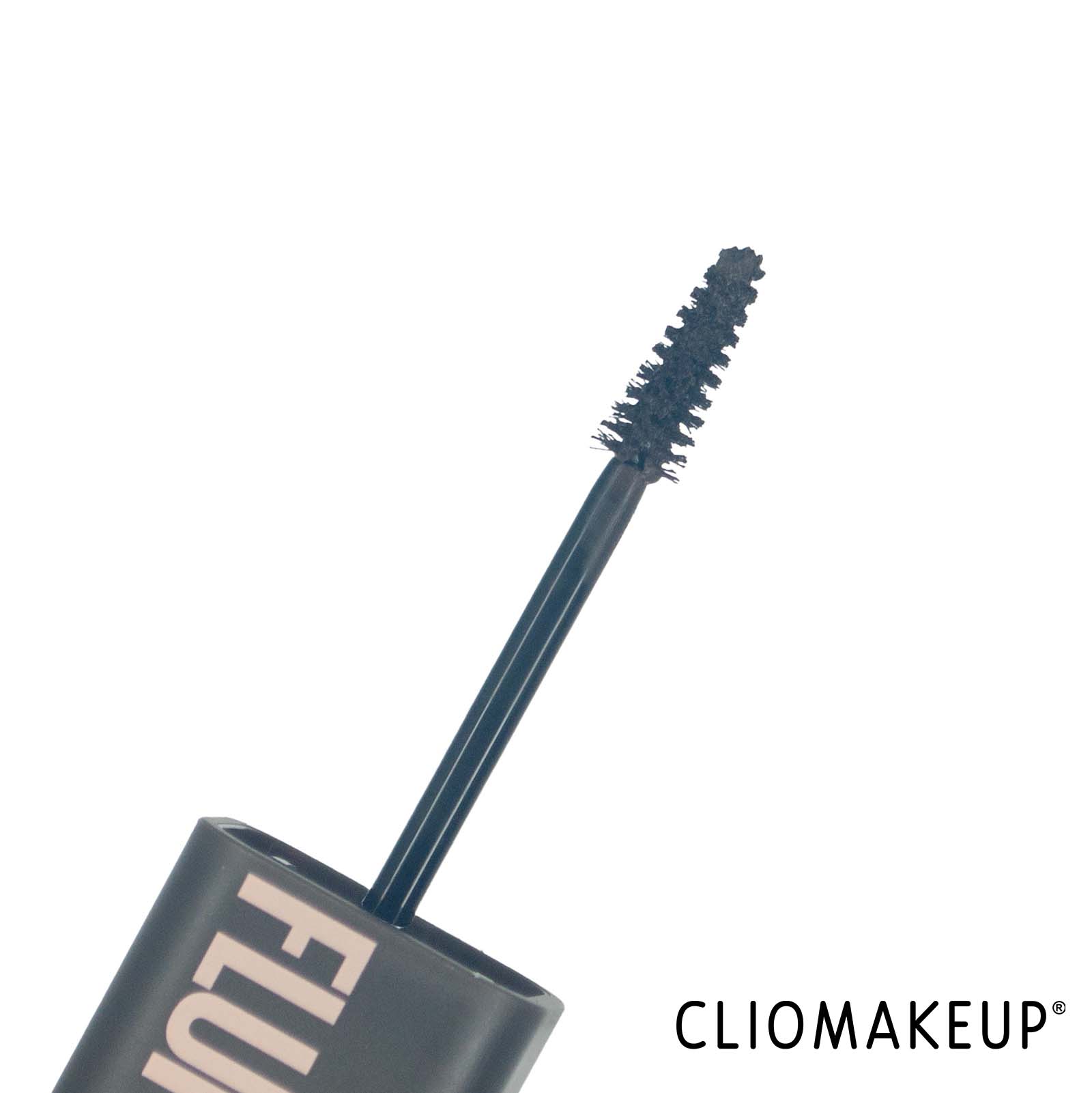 recensione-gel-sopracciglia-maybelline-super-fluff-brow-mousse-recensione-gel-sopracciglia-maybelline-super-fluff-scovolino