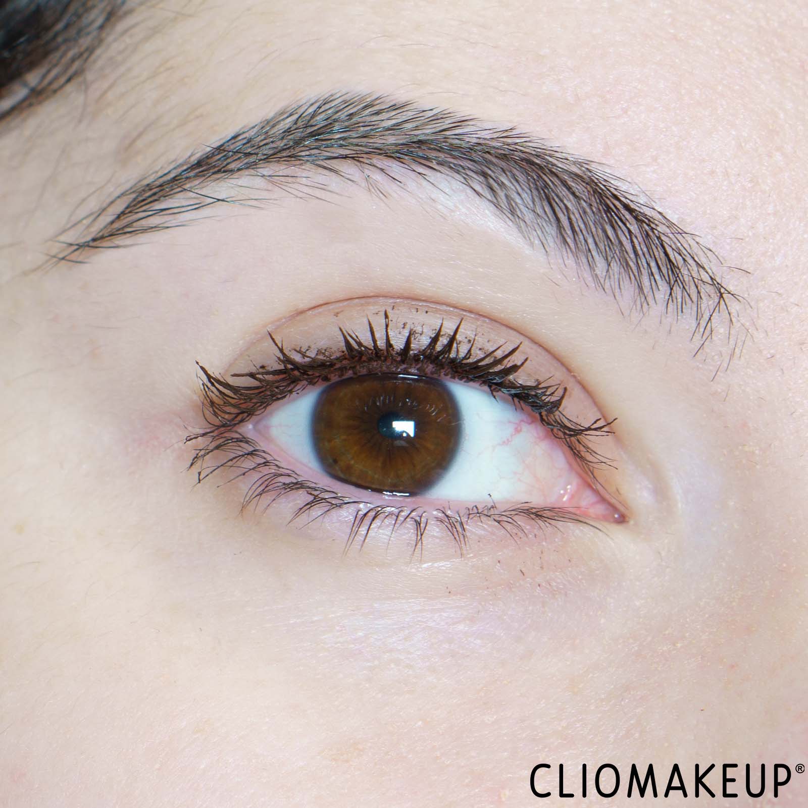 recensione-mascara-extralandia-hacker-mascara-prima-passata