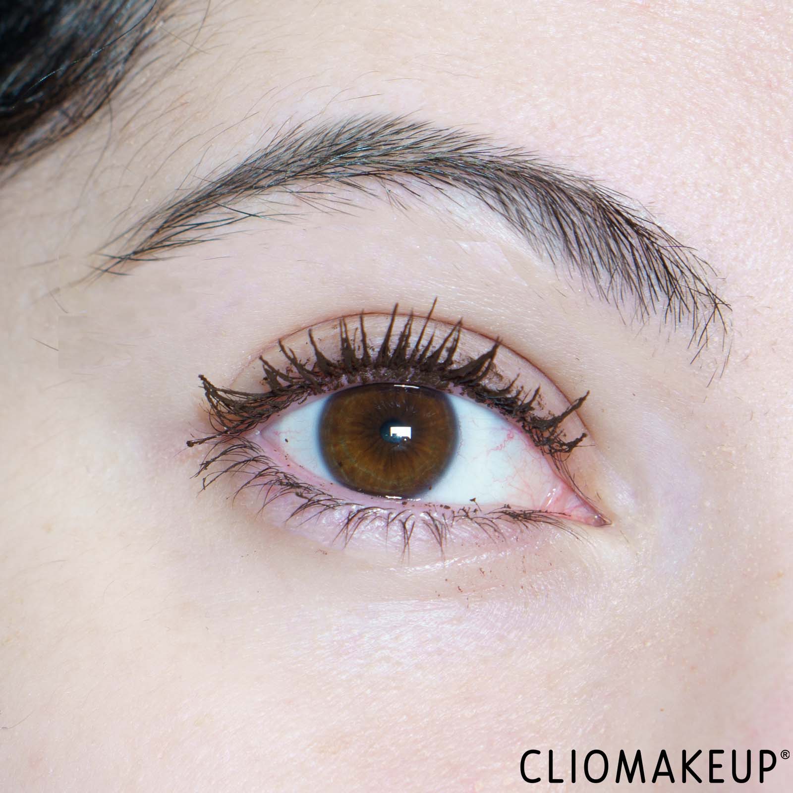 recensione-mascara-extralandia-hacker-mascara-seconda-passata